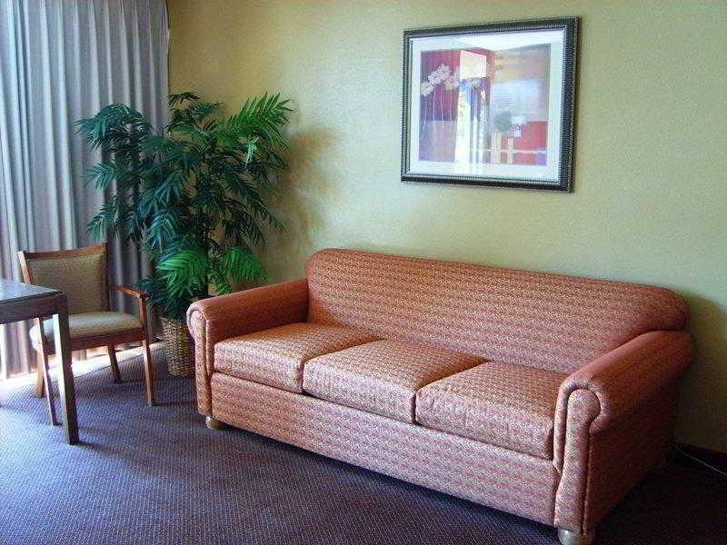 Baymont By Wyndham Cedar City Extérieur photo