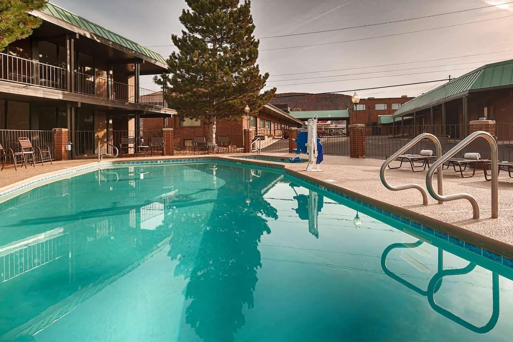 Baymont By Wyndham Cedar City Extérieur photo