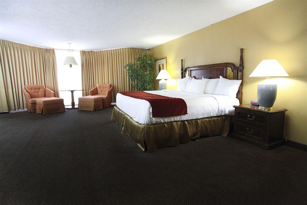 Baymont By Wyndham Cedar City Extérieur photo